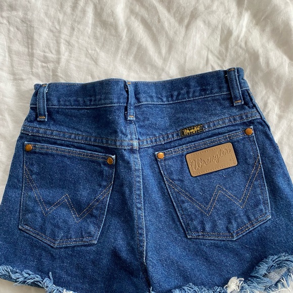 Wrangler distressed denim shorts from Aritzia - Picture 2 of 2